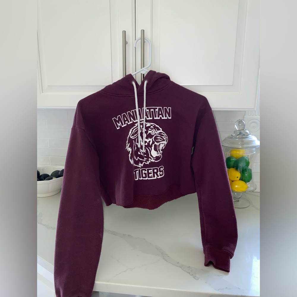 Cropped hoodie